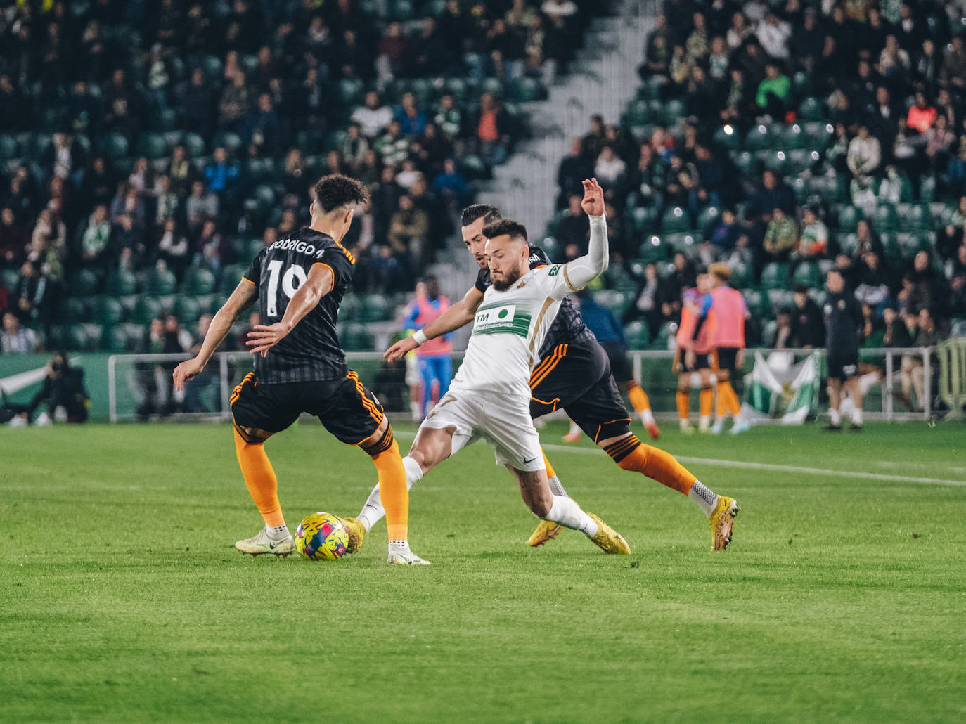 Fotos: El Elche CF cae ante el Leeds