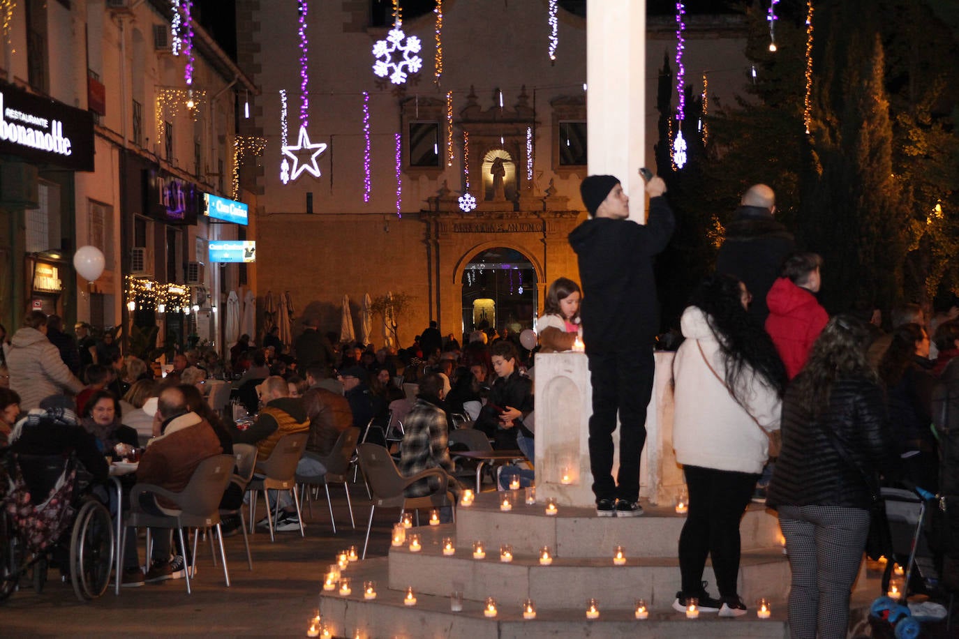 Fotos: La Nit de la Llum triunfa en Dénia