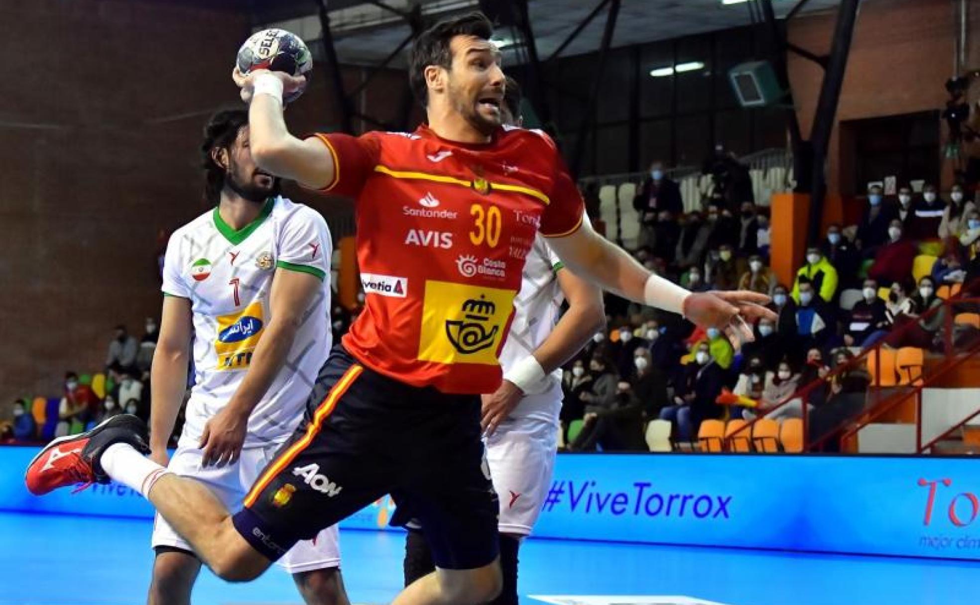 Gedeón Guardiola: El gigante insaciable de Petrer se apunta a otro Mundial con los Hispanos