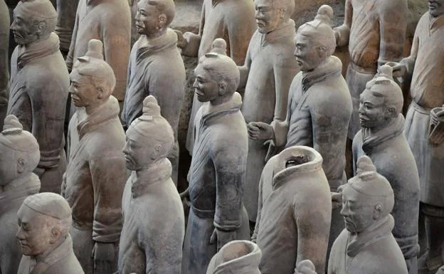 Algunas de las figuras que componen el descubrimiento de los Guerreros de Xi'an en China.