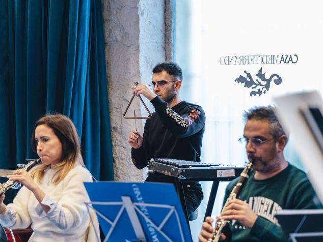 El triángulo es uno de los elementos tradicionales de la música navideña