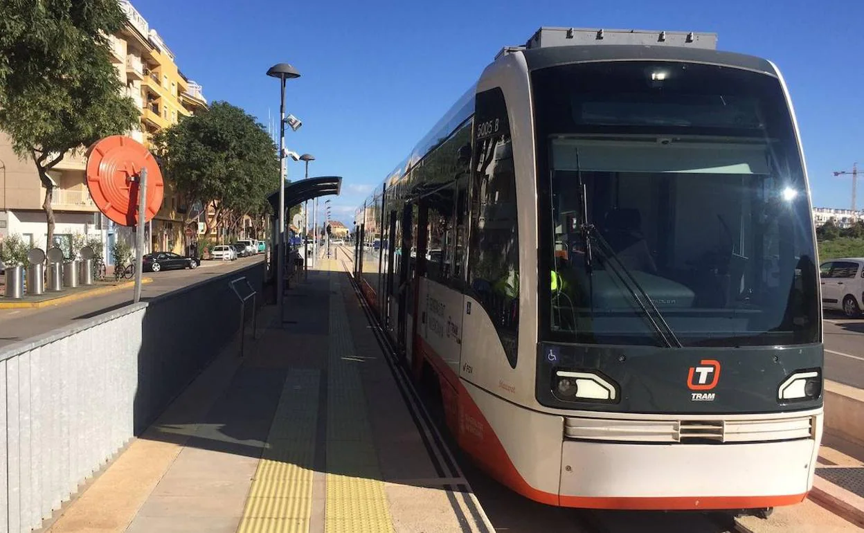 Parada del Tranvía en Dénia.