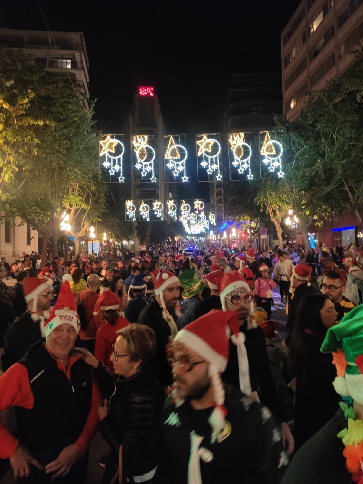 Salida de la competición en la Rambla de Méndez Núñez. 