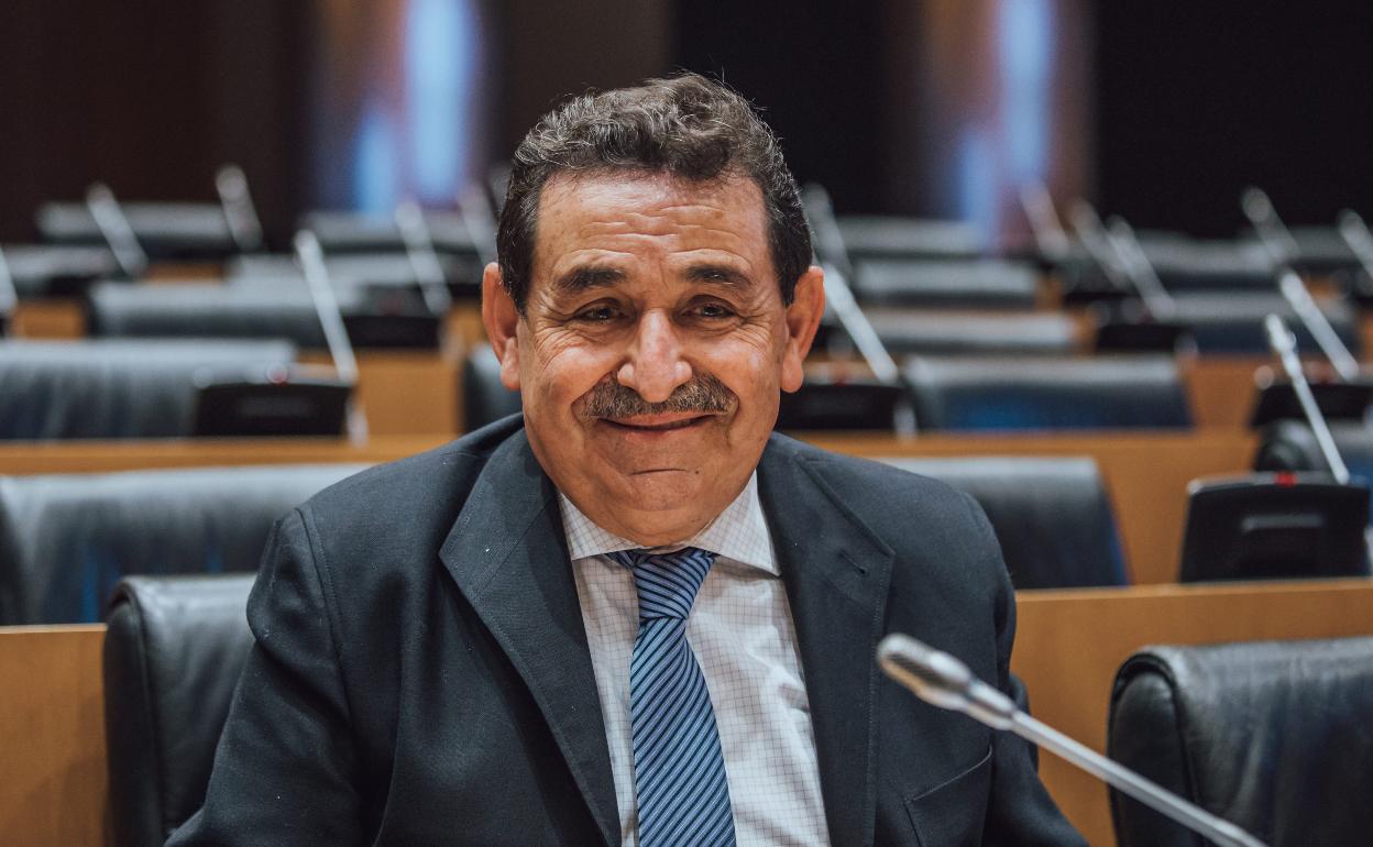 El general en la reserva Manuel Mestre. 