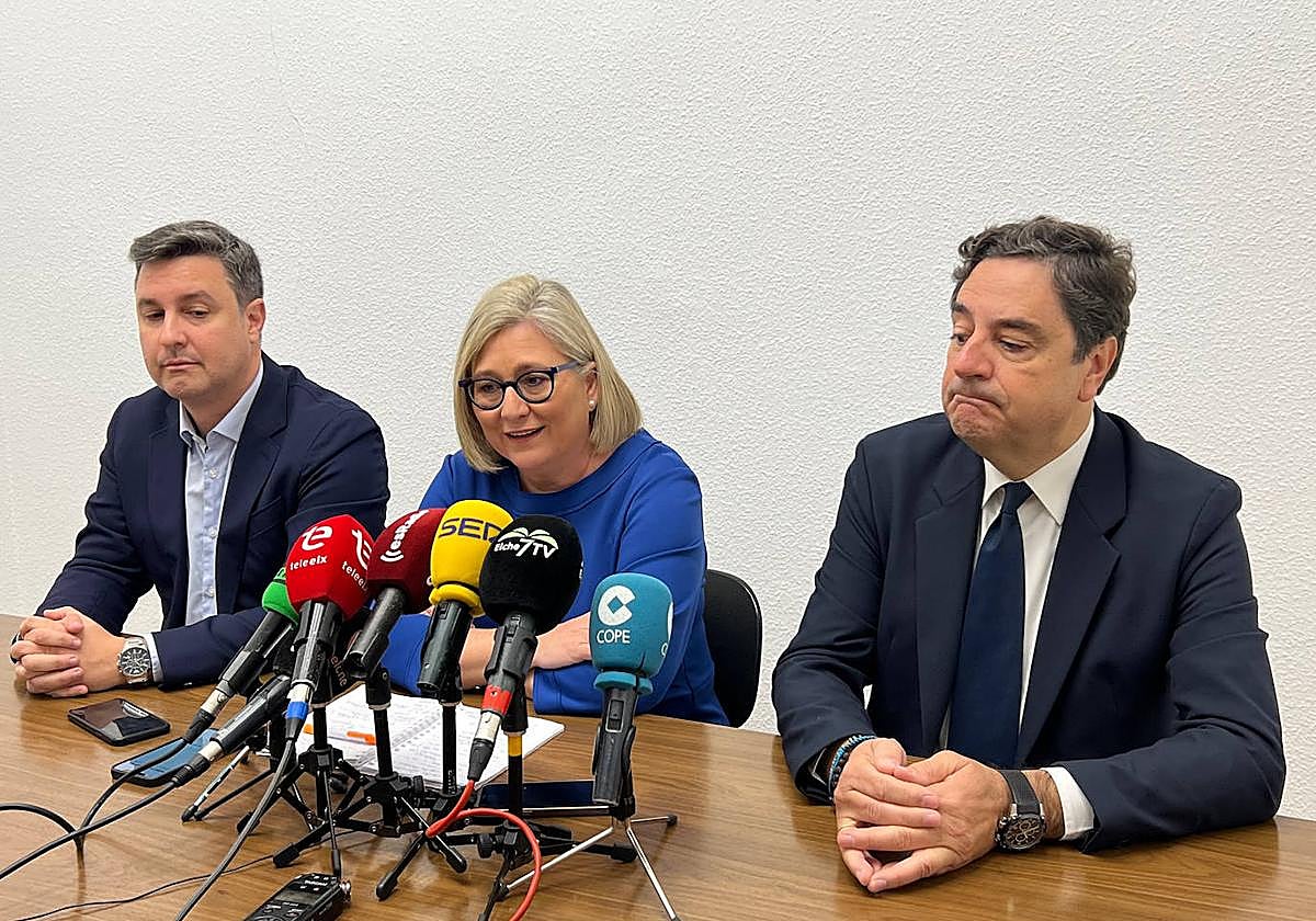 García-Ontiveros, Mamen Peris y Emigdio Tormo, en la presentación del primero como candidato a la Alcaldía de Elche.