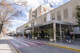 Acceso al Hospital Universitari de Sant Joan d'Alacant.