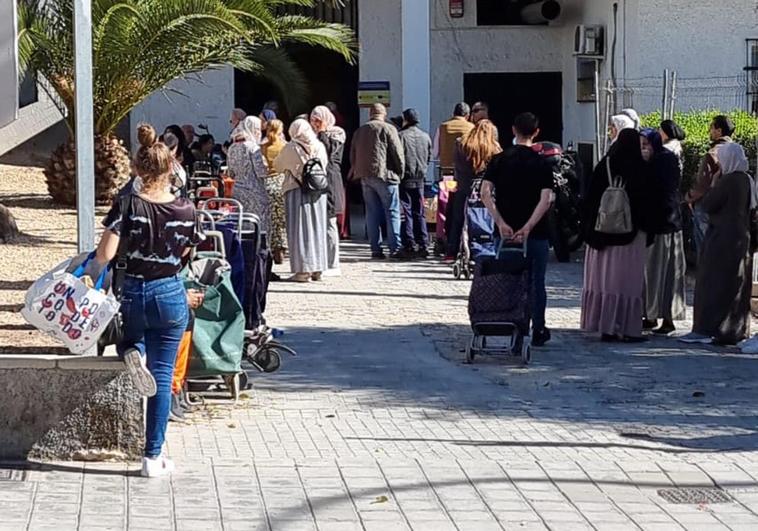 Solidaridad vecinal contra el hambre en la Zona Norte de Alicante