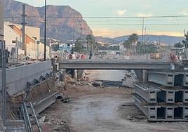 Imagen reciente del estado de las obras de la avenida Beniardà de Benidorm