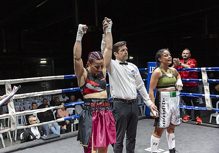 Victoria de Aggio en su debut profesional