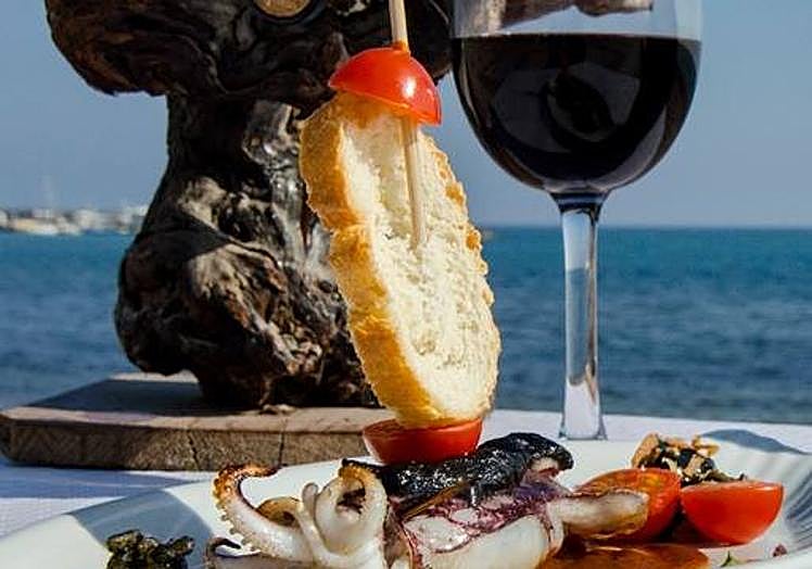 Imagen principal - En El Campello hay color