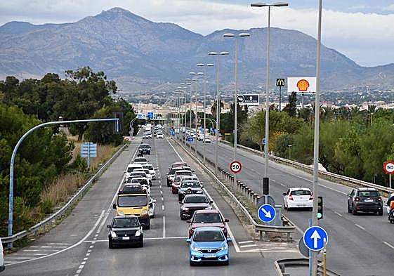 Tráfico en San Vicente.