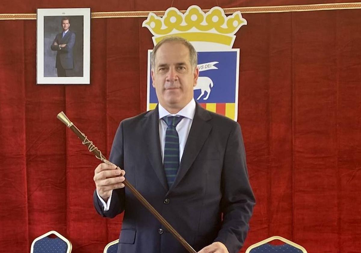 Santiago Román, el día de su toma de posesión como alcalde de Sant Joan.