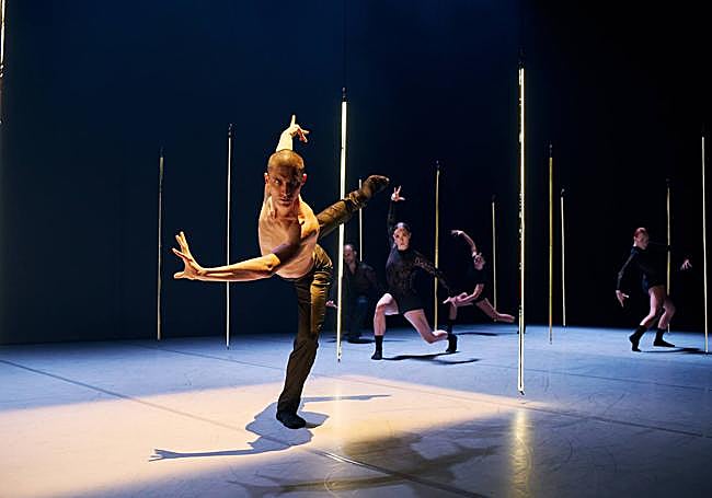 Espectáculo 'CreAcción' en el marco de Abril en Danza.