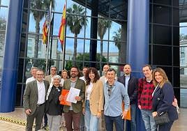 El candidato de Ciudadanos a la alcaldía, Adrián Santos, en la presentación de su lista.