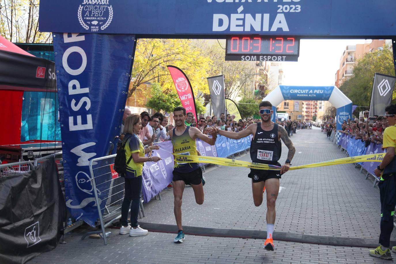 Más de 2.000 personas corren en la Volta a Peu de Dénia