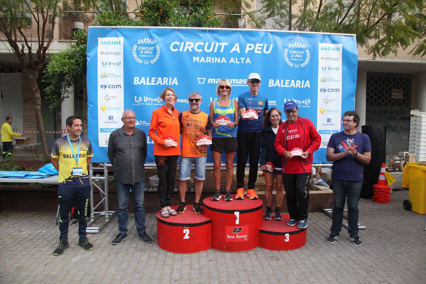 Más de 2.000 personas corren en la Volta a Peu de Dénia