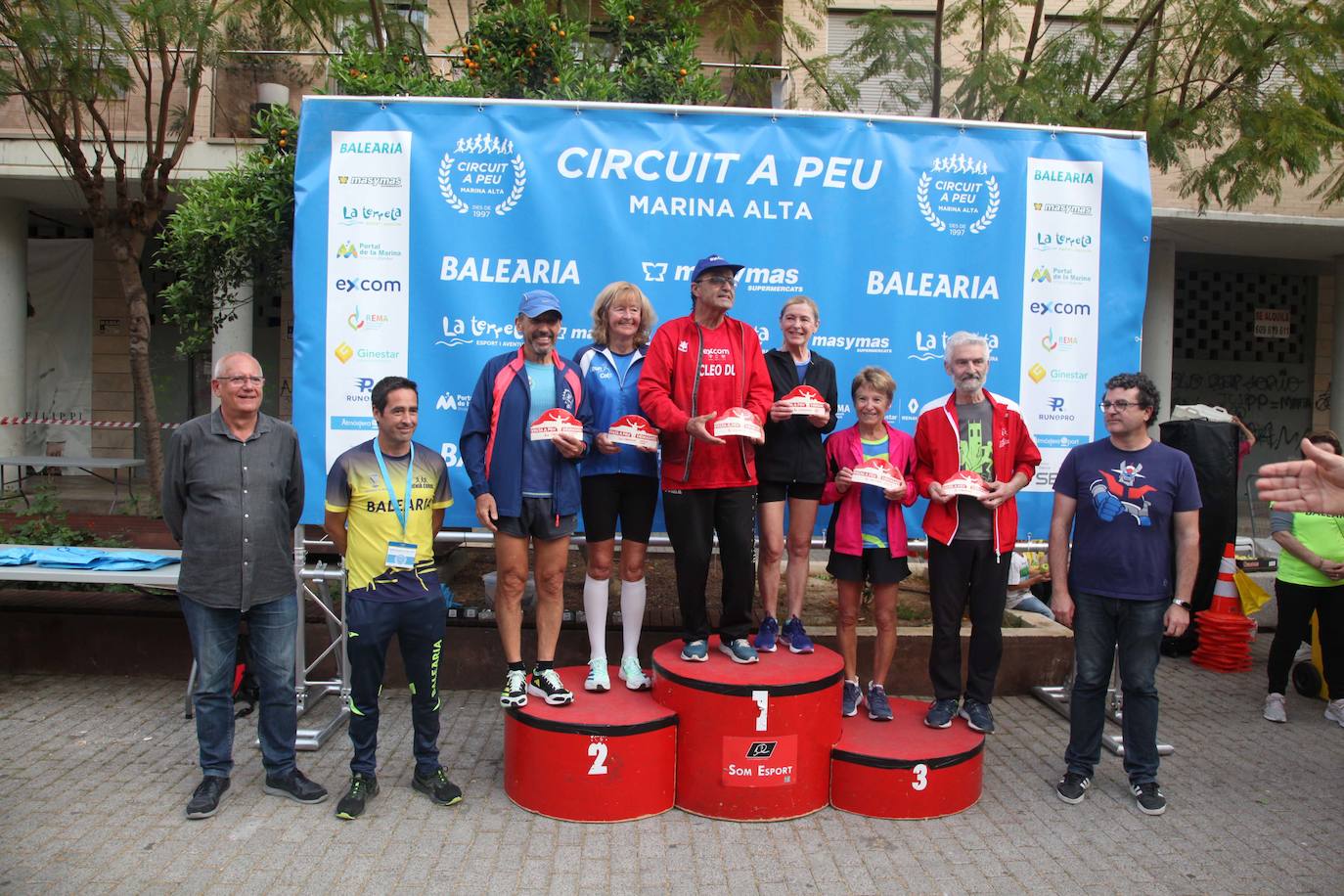 Más de 2.000 personas corren en la Volta a Peu de Dénia