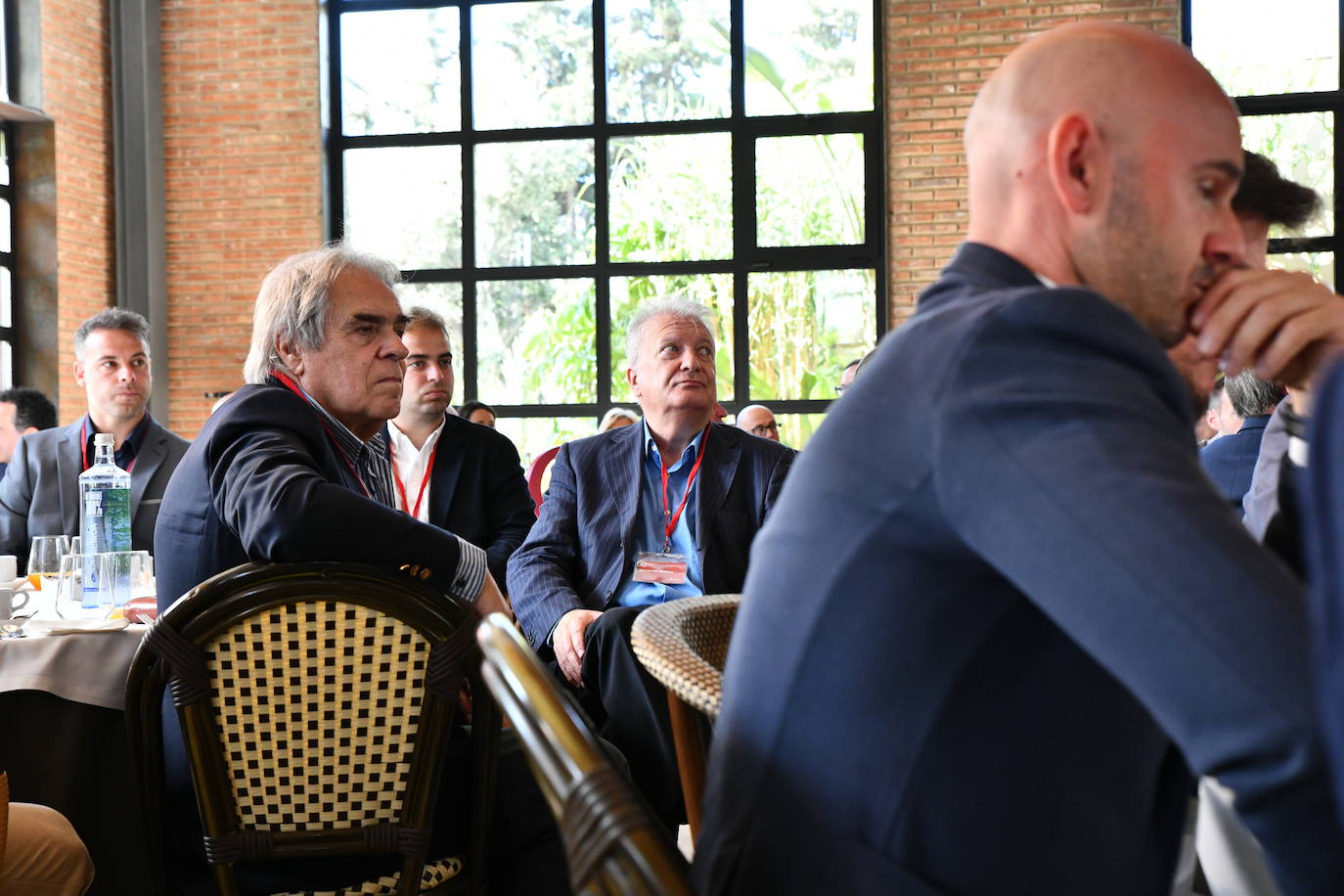 El presidente de la Generalitat se reúne con el empresariado alicantino en Sant Joan d&#039;Alacant