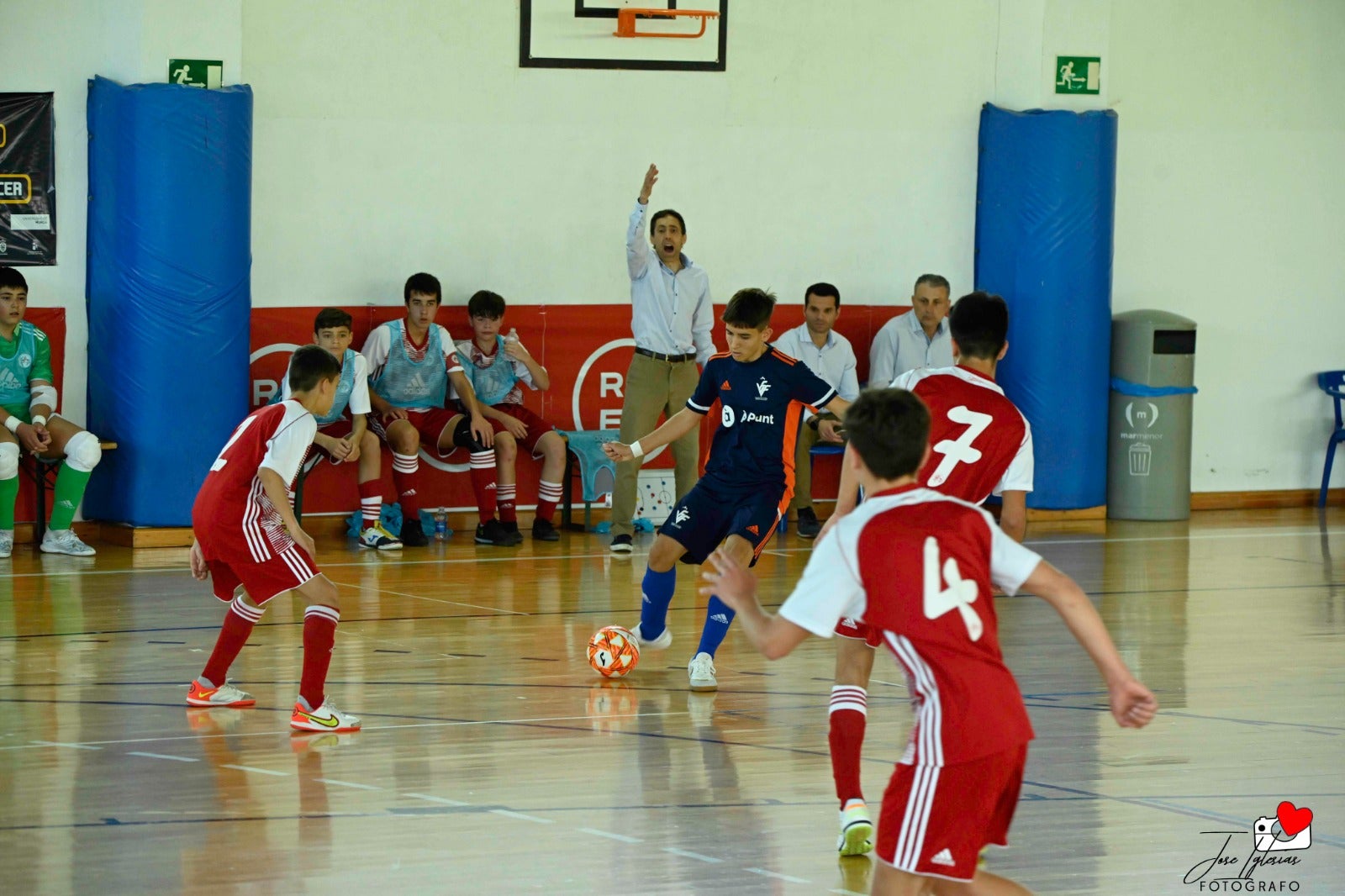 Tres de cinco de la Selección Valenciana Sub-14 de fútbol sala en el Nacional de San Javier