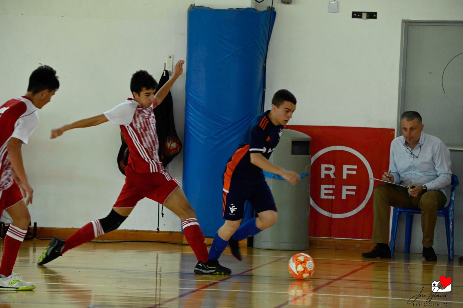Tres de cinco de la Selección Valenciana Sub-14 de fútbol sala en el Nacional de San Javier