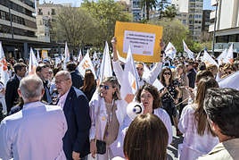Reciente protesta de médicos en Alicante.