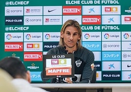 Sebastián Beccacece, en la sala de prensa del Martínez Valero