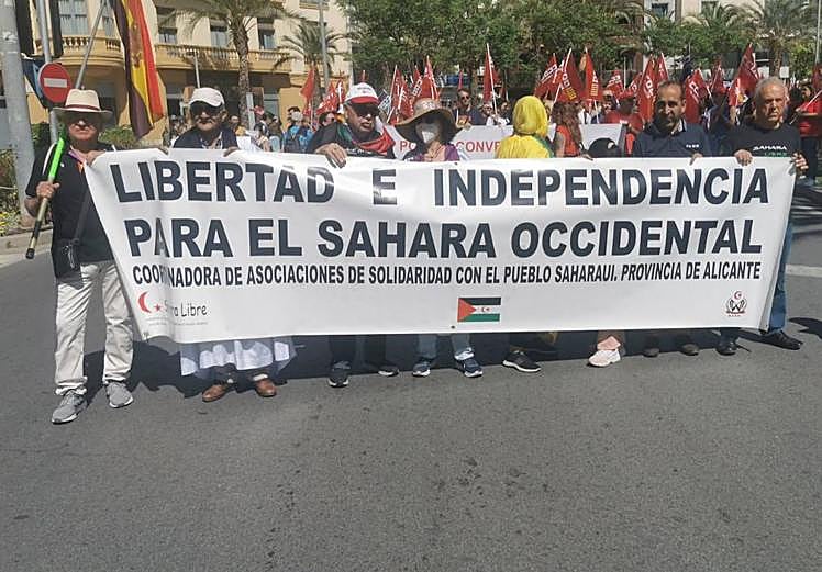 Manifestantes claman a favor del Sáhara occidental