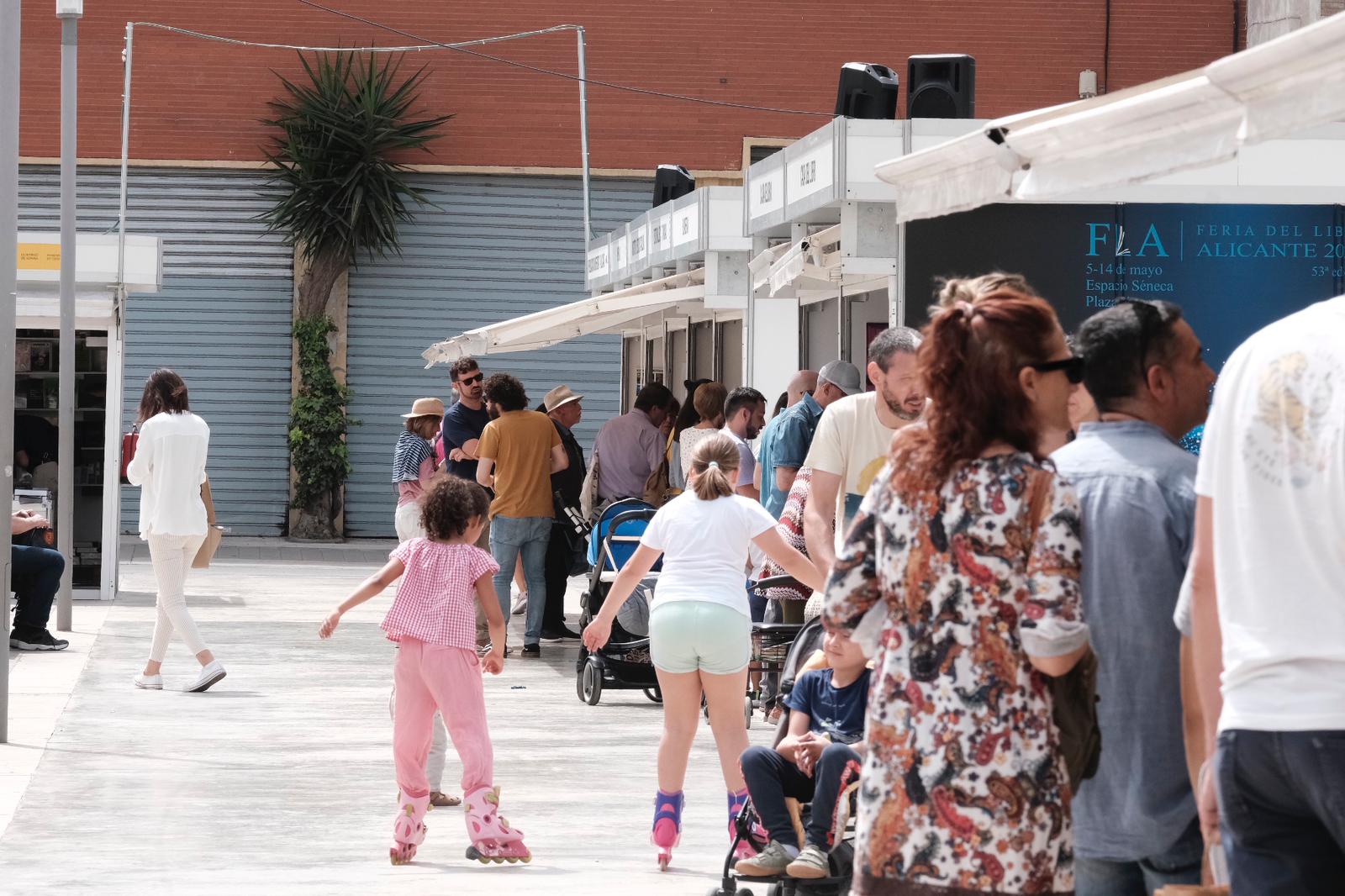 La Feria del Libro 2023 arranca en Alicante