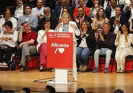 La candidata del PSPV-PSOE a la alcaldía de Alicante, Ana Barceló, durante un acto.