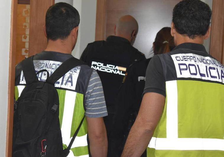 Agentes de la Policía Nacional en una operación.