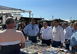 El alcalde junto al vicesecretario de Organización del PP, Miguel Tellado; el candidato a la Presidencia de la Generalitat, Carlos Mazón; y el presidente del PP provincial, Toni Pérez.