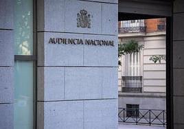 Entrada a la Audiencia Nacional.