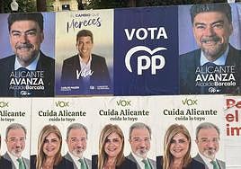 Carteles electorales en Alicante.