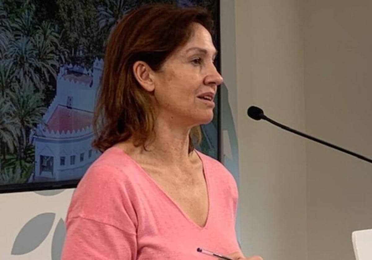 la concejala de Urbanismo del Ayuntamiento de Elche y vicepresidenta de Pimesa, Ana Arabid.