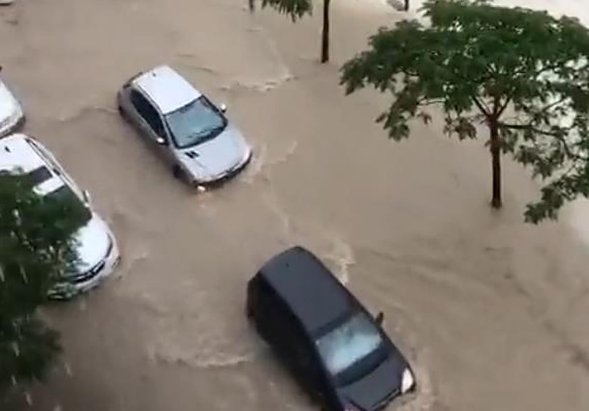 Las calles de Gran Vía-Garbinet, inundadas.