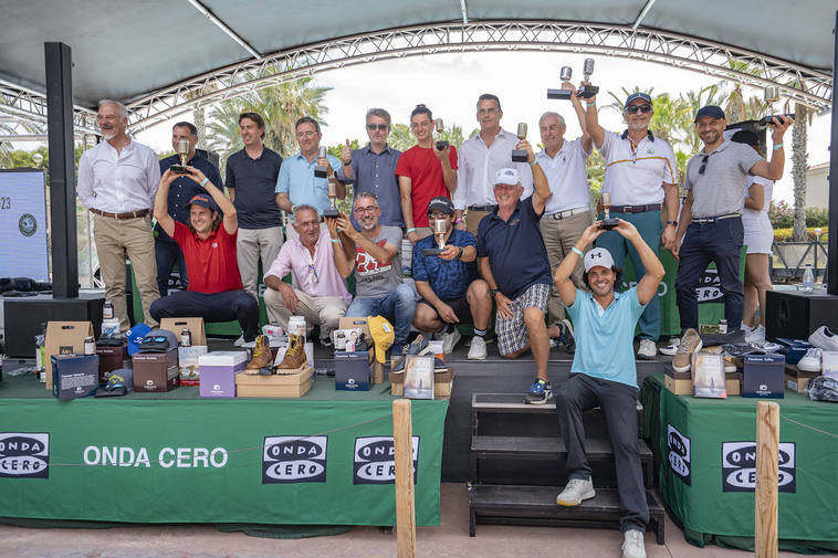 El torneo de golf Onda Cero-Lexus Alicante se consolida y firma un gran éxito en su XIII edición