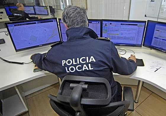 Centralita de la Policía Local de Elche.