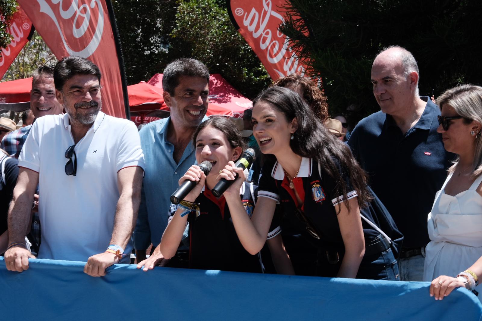 100 kilos de pólvora en la octava mascletà de las Hogueras de Alicante