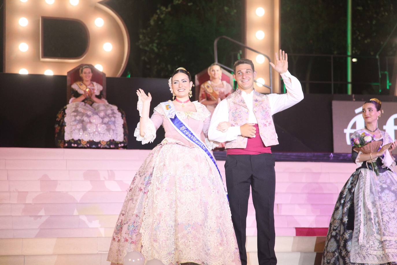 Protagonismo para Arantxa Pons y la Quintà 2023 en la proclamación de Fogueres Xàbia