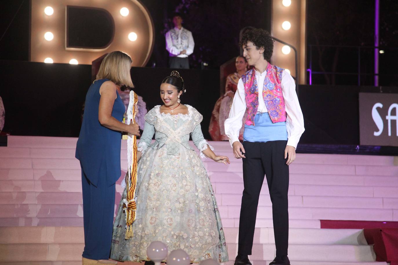 Protagonismo para Arantxa Pons y la Quintà 2023 en la proclamación de Fogueres Xàbia