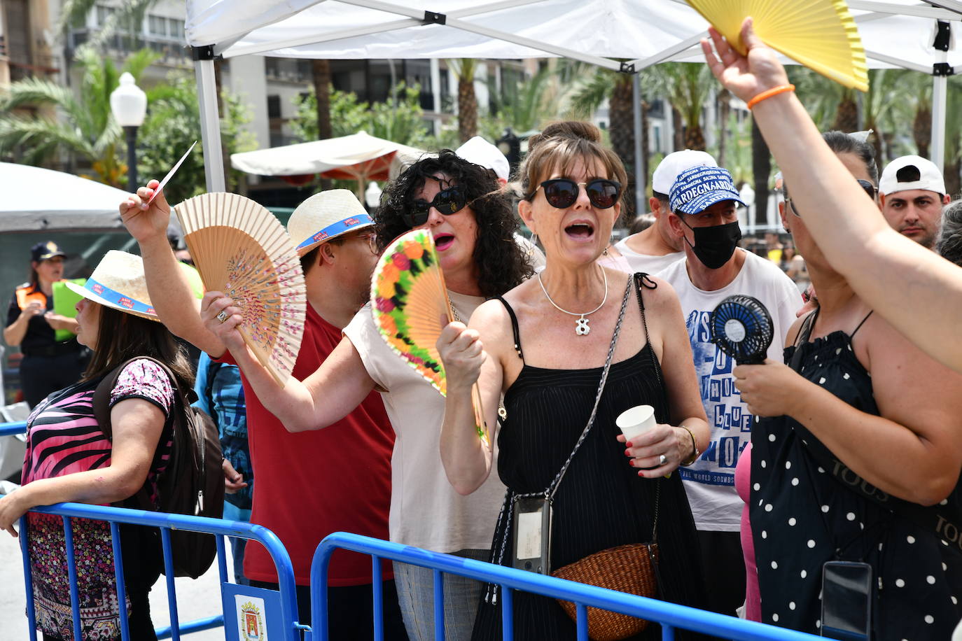 Búscate en la mascletà del 19 de junio