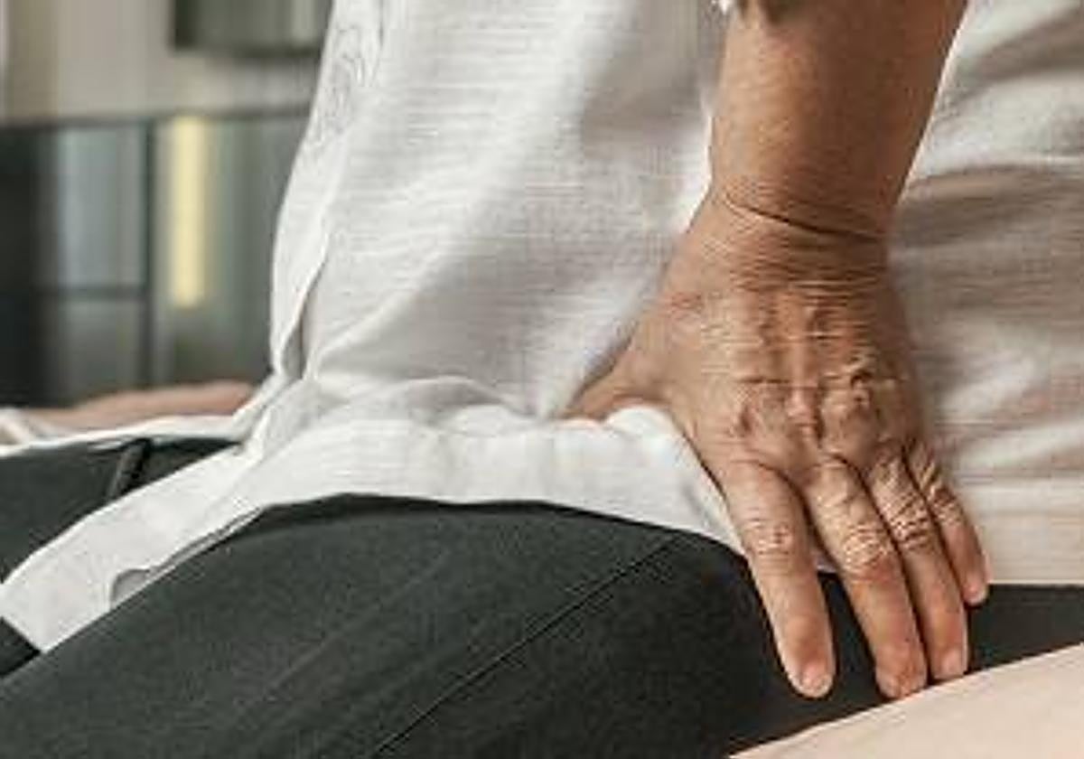 ¿Por qué me tienen que cambiar mi prótesis de cadera?