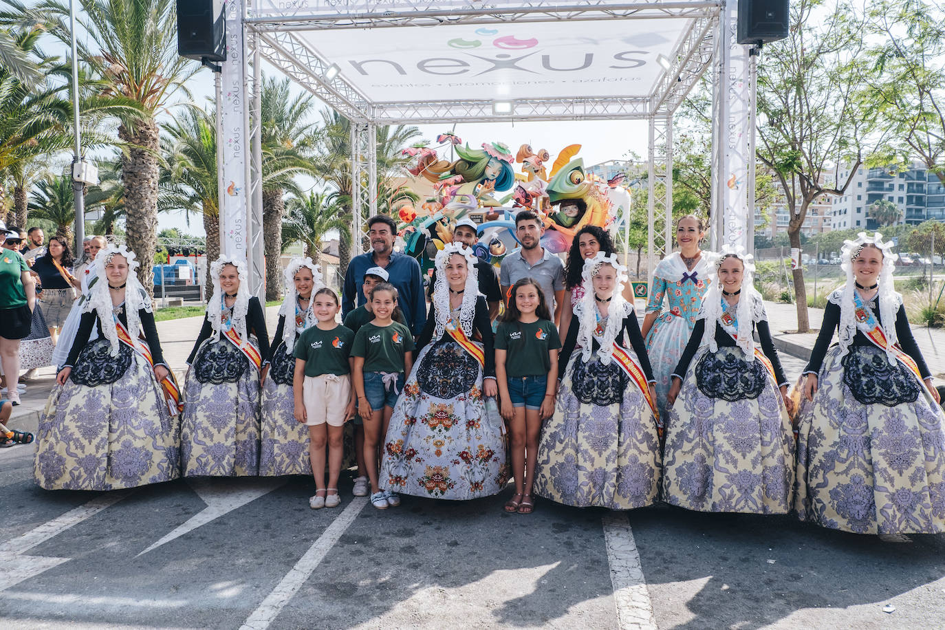 Los antigones celebran el oro de las Hogueras de Alicante