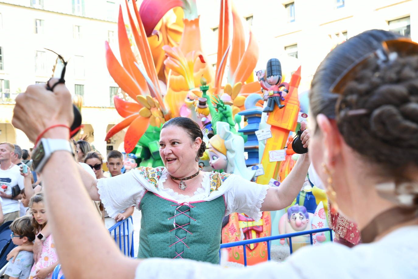 Alegría y tradición en la Dansà d&#039;Alacant