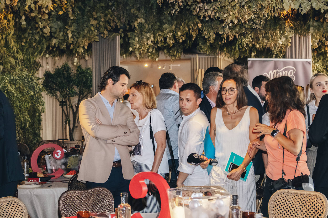 Enrique Riquelme debuta en el ciclo Conferencias Circulares de la Cámara de Alicante