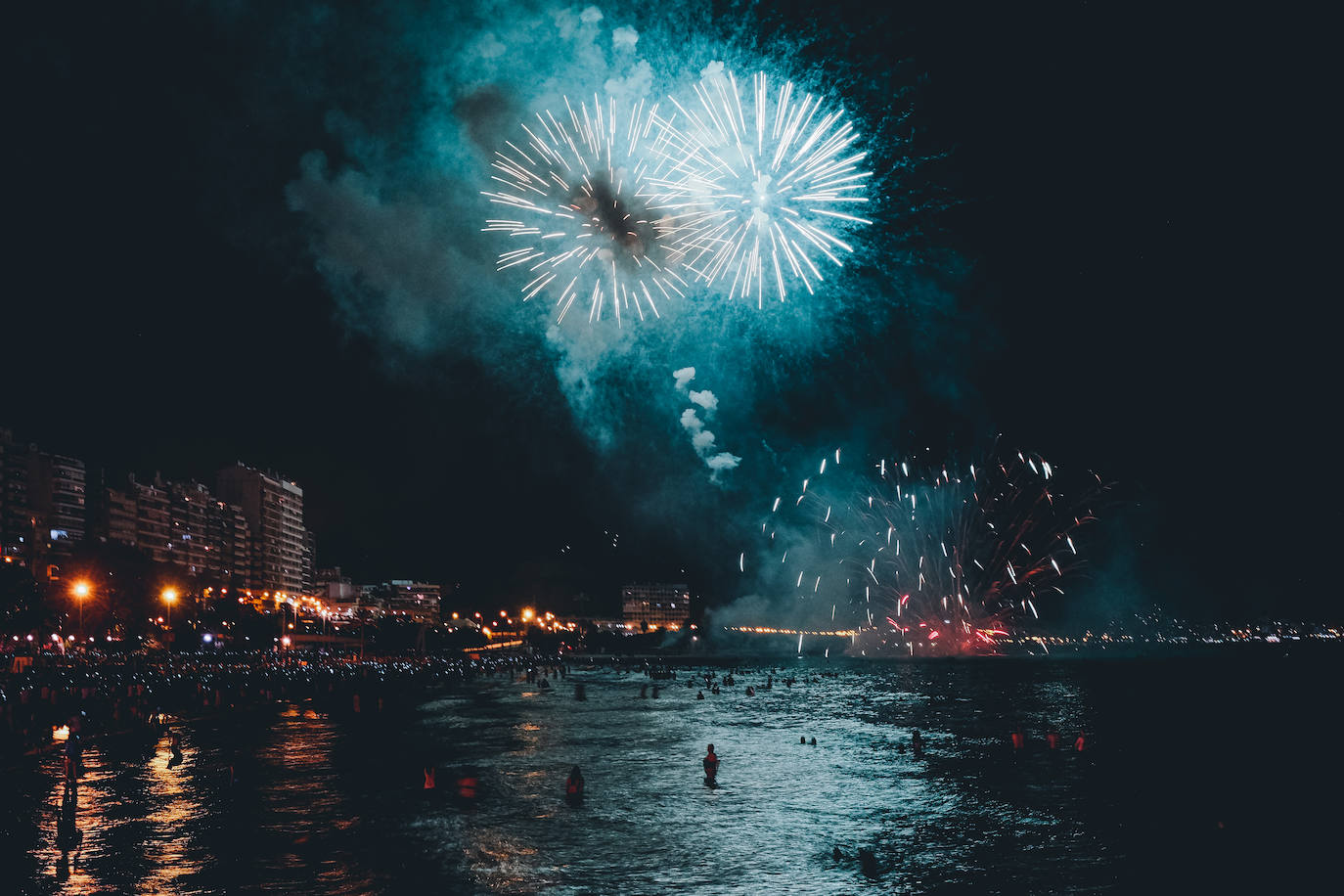 Los fuegos de Alicante se despiden