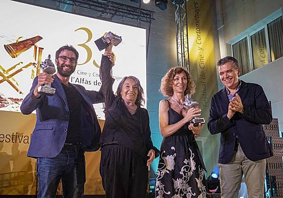 Dani Rovira, Petra Martínez y Yolanda Flores, galardonados en el Festival de Cine de l'Alfàs del Pi.