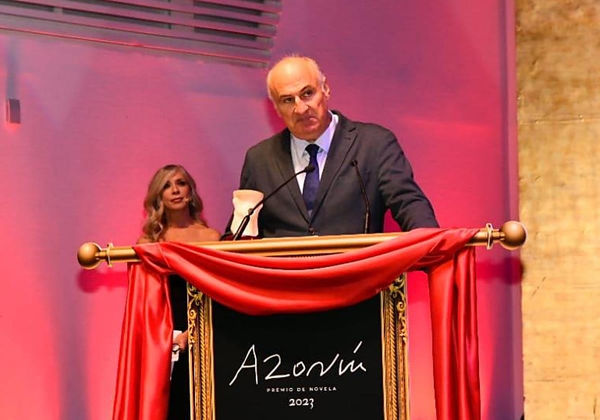 El escritor Fernando Benzo participará en Alicante Noir 2023.