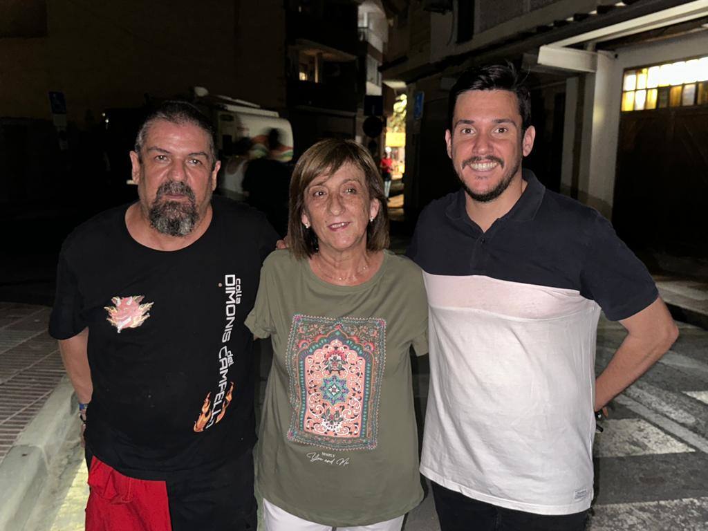 Un multitudinario &#039;correfocs&#039; da la salida a las fiestas de la Virgen del Carmen en El Campello