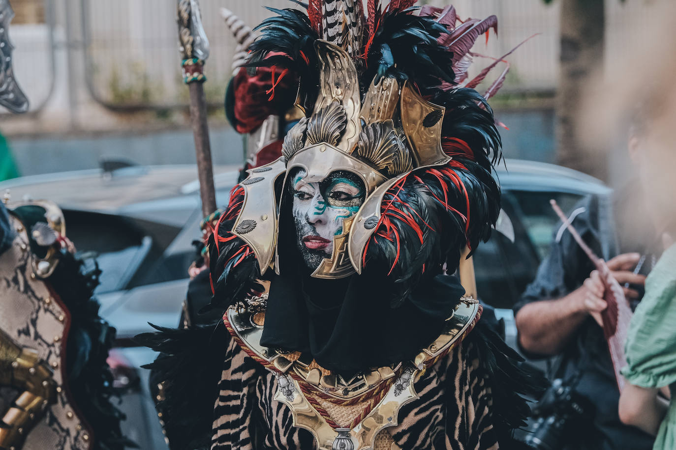 La Entrada Mora de San Blas deslumbra a los alicantinos